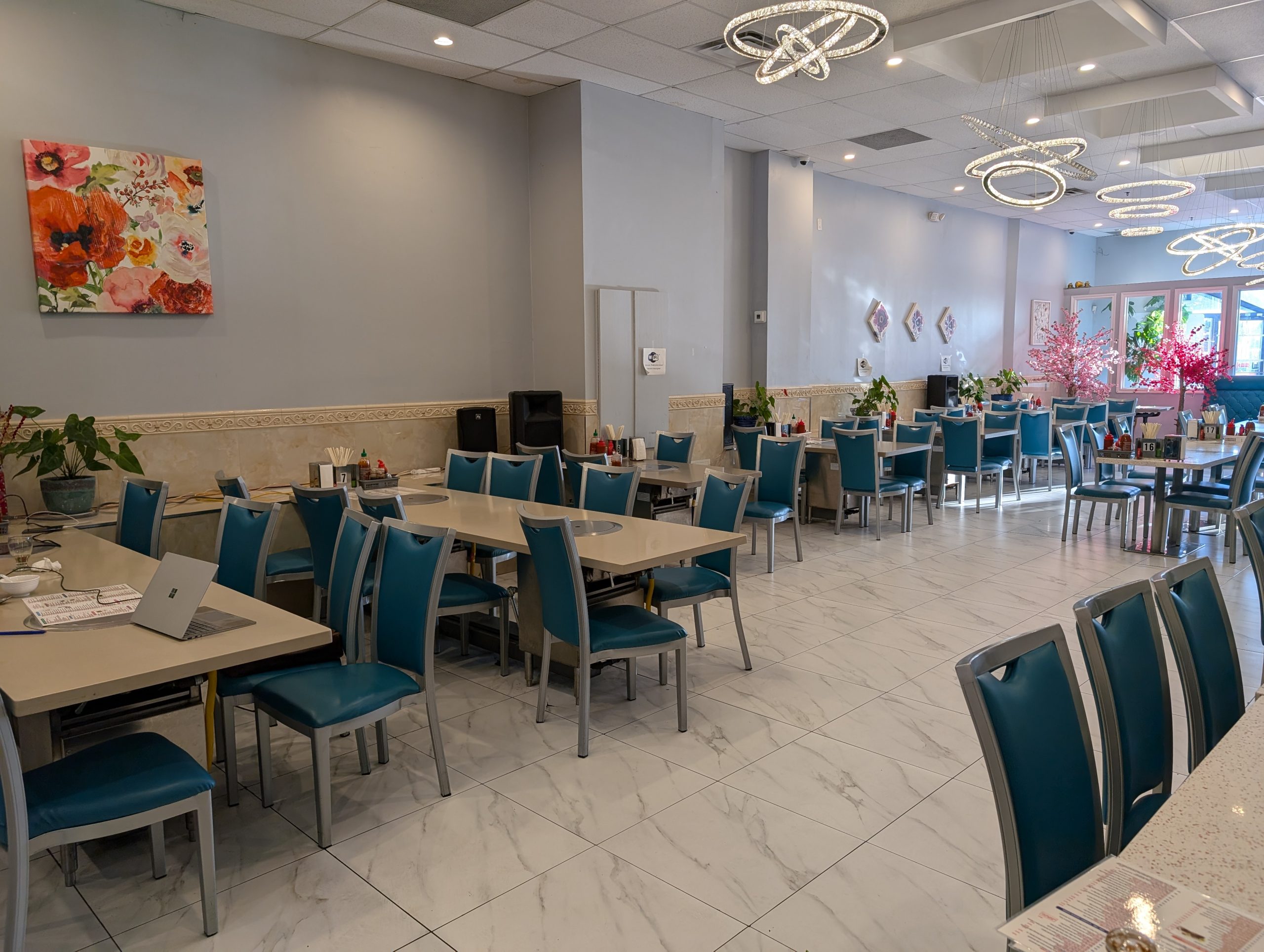 PXL_20241012_205939444